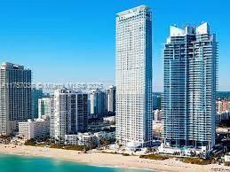 Building Photo - 16901 Collins Ave