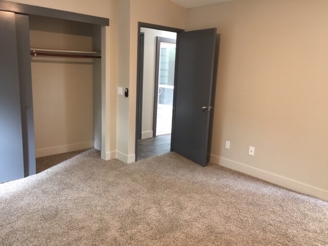 Foto del edificio - 1942 Manet Pl