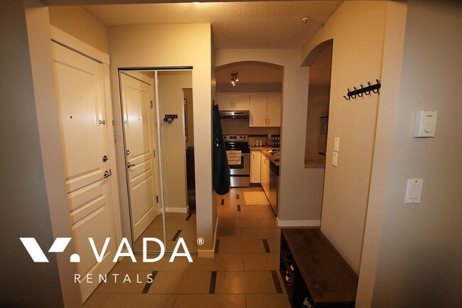 Building Photo - Glenmore 1 Bedroom Apartment For Rent 103-...