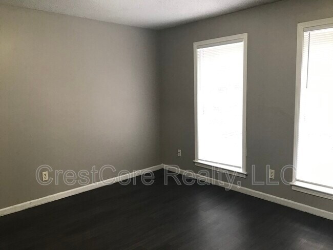 Foto del edificio - 821 Berclair Rd