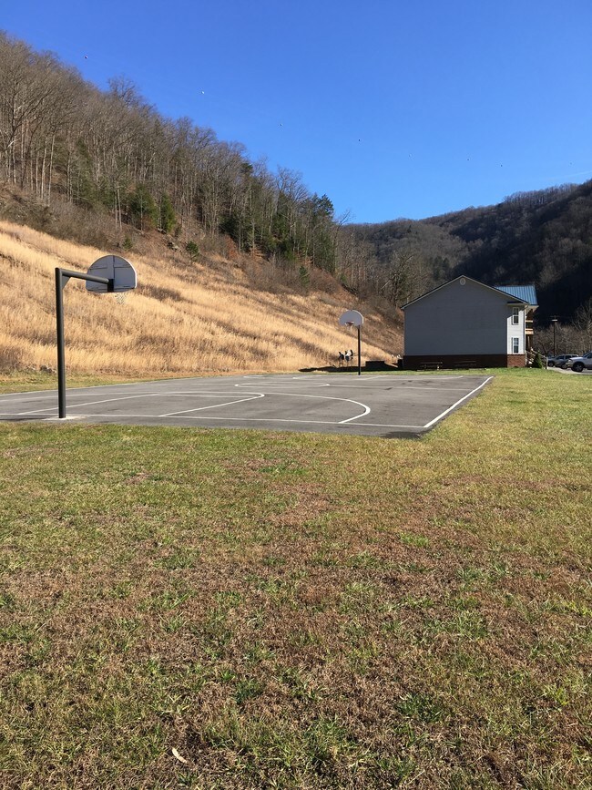 The Place at Slate Creek Rentals Grundy, VA