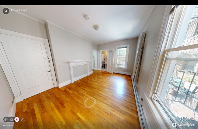 Foto del edificio - 62 Dana St