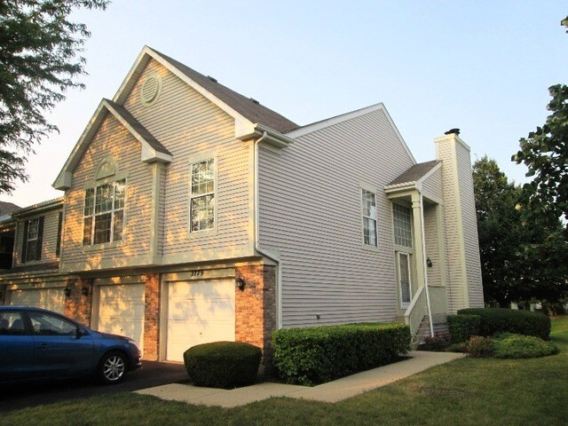 Primary Photo - 2779 S Embers Ln