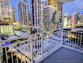 Building Photo - 850 N Miami Ave