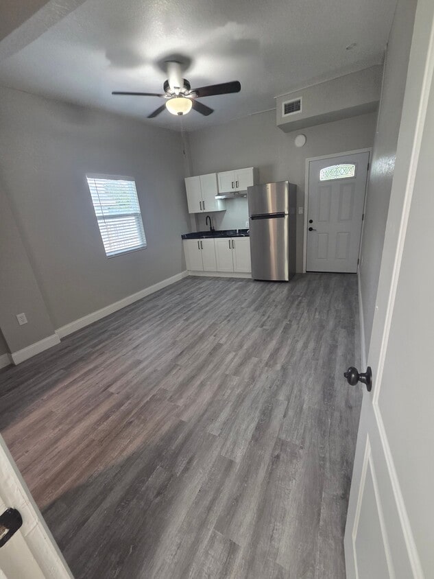 Photo - 2410 11th St (St. Cloud, FL)