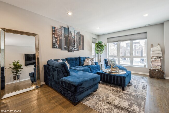 Foto del edificio - 3932 S Indiana Ave