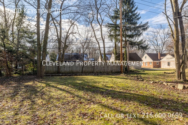 Building Photo - 1000 Keystone Dr