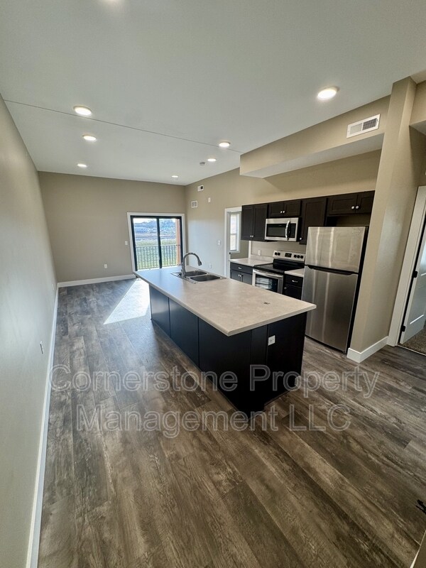 Foto del edificio - 8781 Lexington Ave