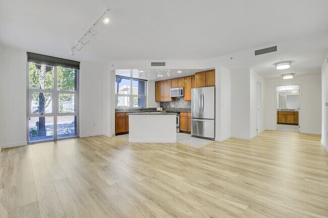 Foto del edificio - QuJaes