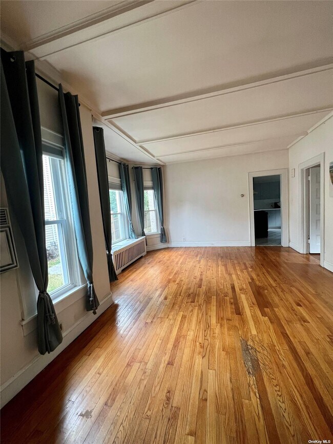 Building Photo - 16 Wanser Pl