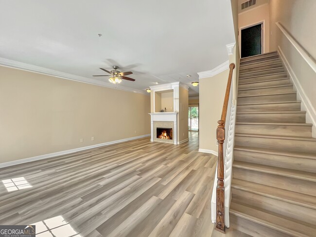 Building Photo - 1232 Harris Commons Pl