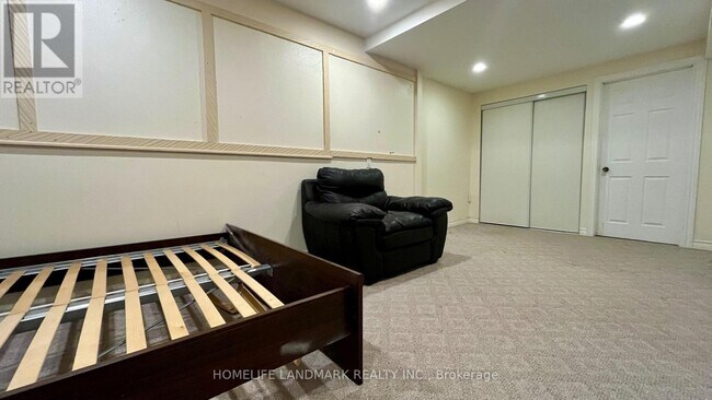 Photo du bâtiment - 29 W Borough St