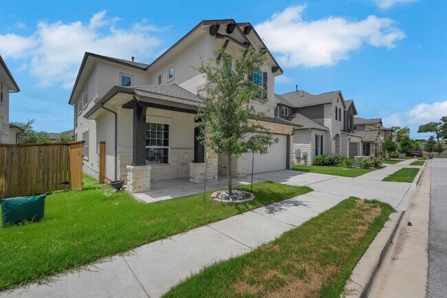 Foto del edificio - Spacious 4BR Condo in Austin