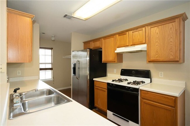 Foto del edificio - 2875 Southampton Way