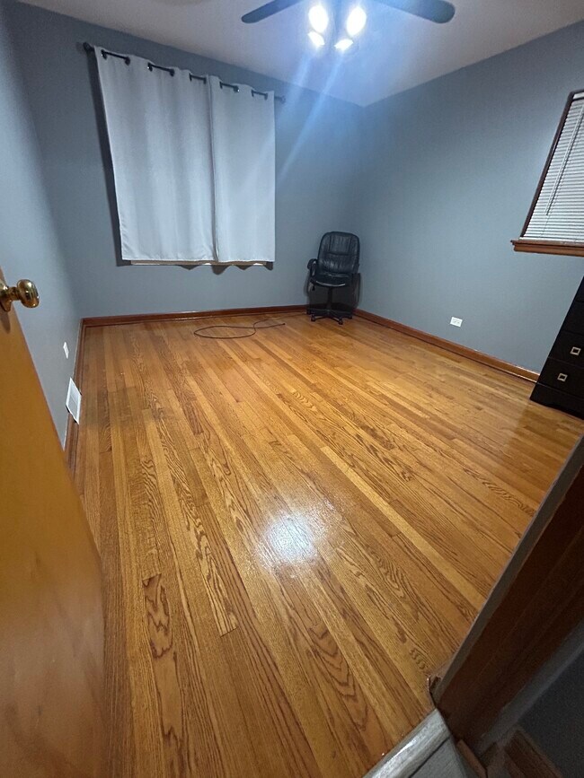 Foto del edificio - 4347 Custer Ave