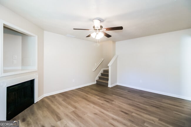 Foto del edificio - 6307 Avery St SW