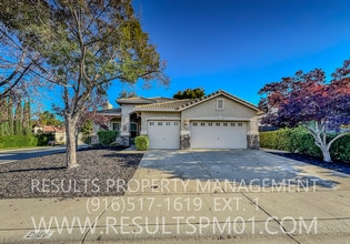 Building Photo - 2022 Taft Dr