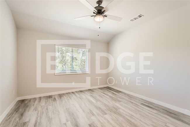 Building Photo - 1328 Creekbank Drive