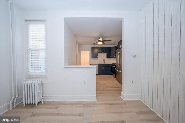 Foto del edificio - 34 W Durham St