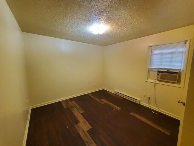 Foto del edificio - 3409 Calumet Pl