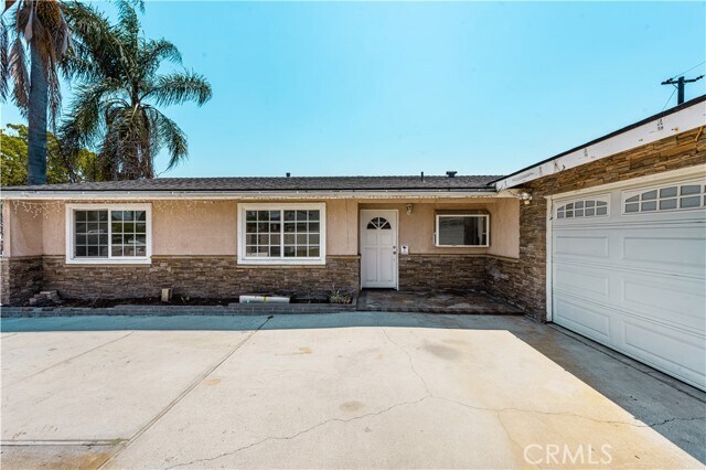 Foto principal - 272 S Norwood St