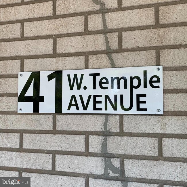 Foto del edificio - 41 W Temple Ave