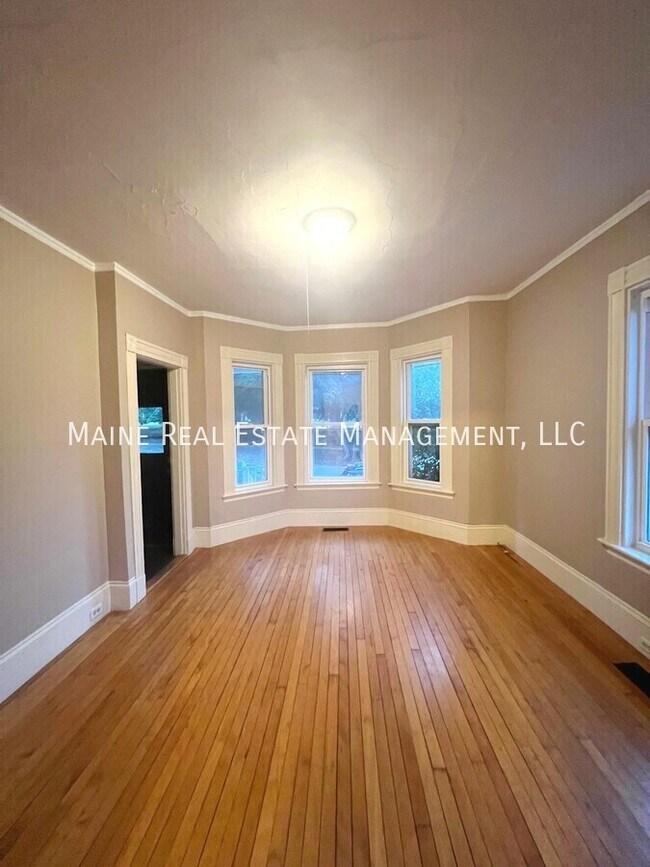 Foto del edificio - 6 Fifth St. Apt.