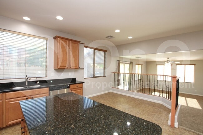 Building Photo - 1161 E Furness Dr