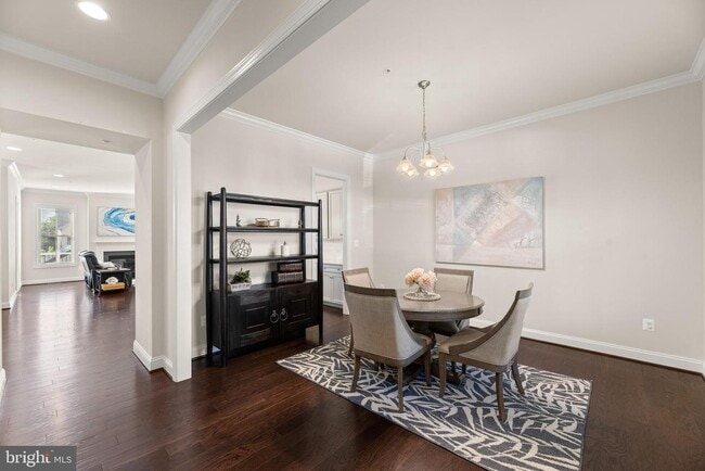 Building Photo - 13907 Godwit St