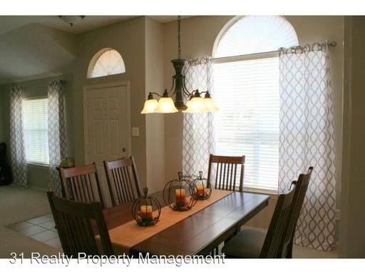 Building Photo - 3720 Gardenia Ln