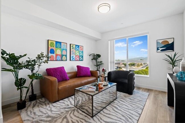 Building Photo - MODERNO Luxury Living Axis