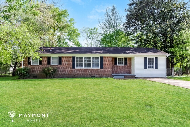 Building Photo - 3204 Tucker Dr NW