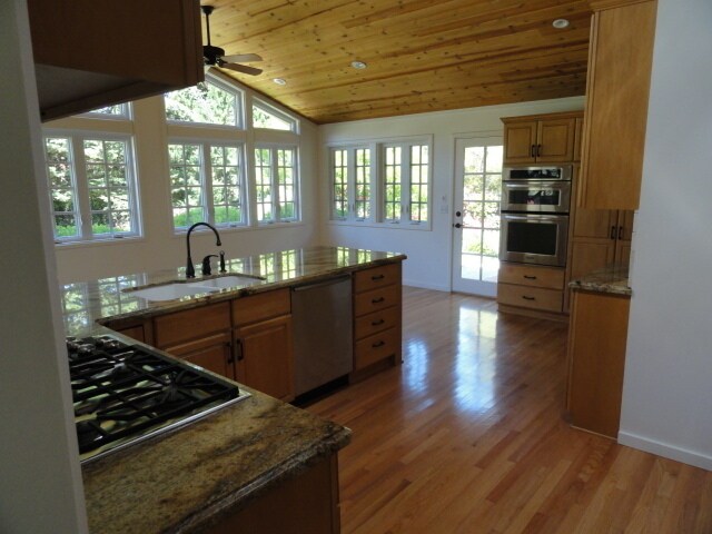 Building Photo - 21 Village Dr