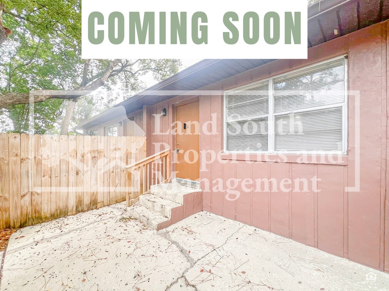 Building Photo - 724 Angelina Ln