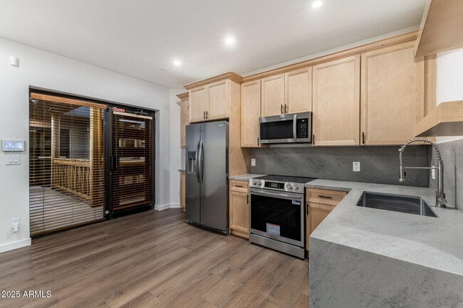 Foto del edificio - 12005 N Panorama Dr