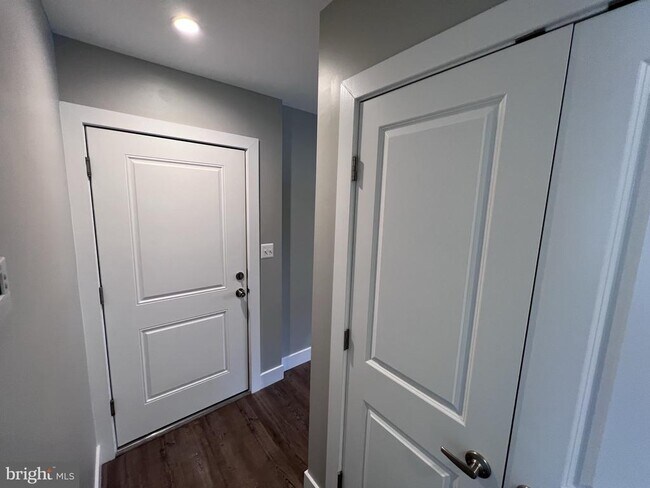 Foto del edificio - 447 Orange St SE