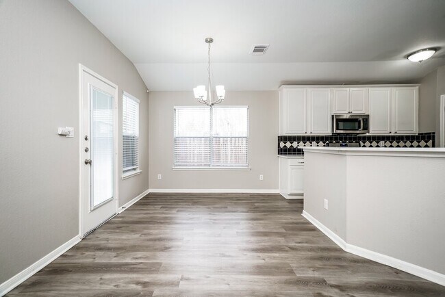 Foto del edificio - 16510 Timberidge Ct