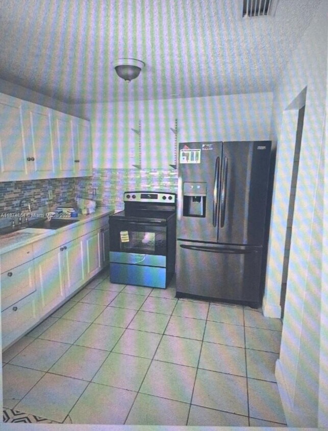 Primary Photo - 5890 NW 20th St