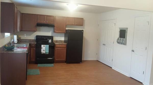 Building Photo - Kinway Apartments