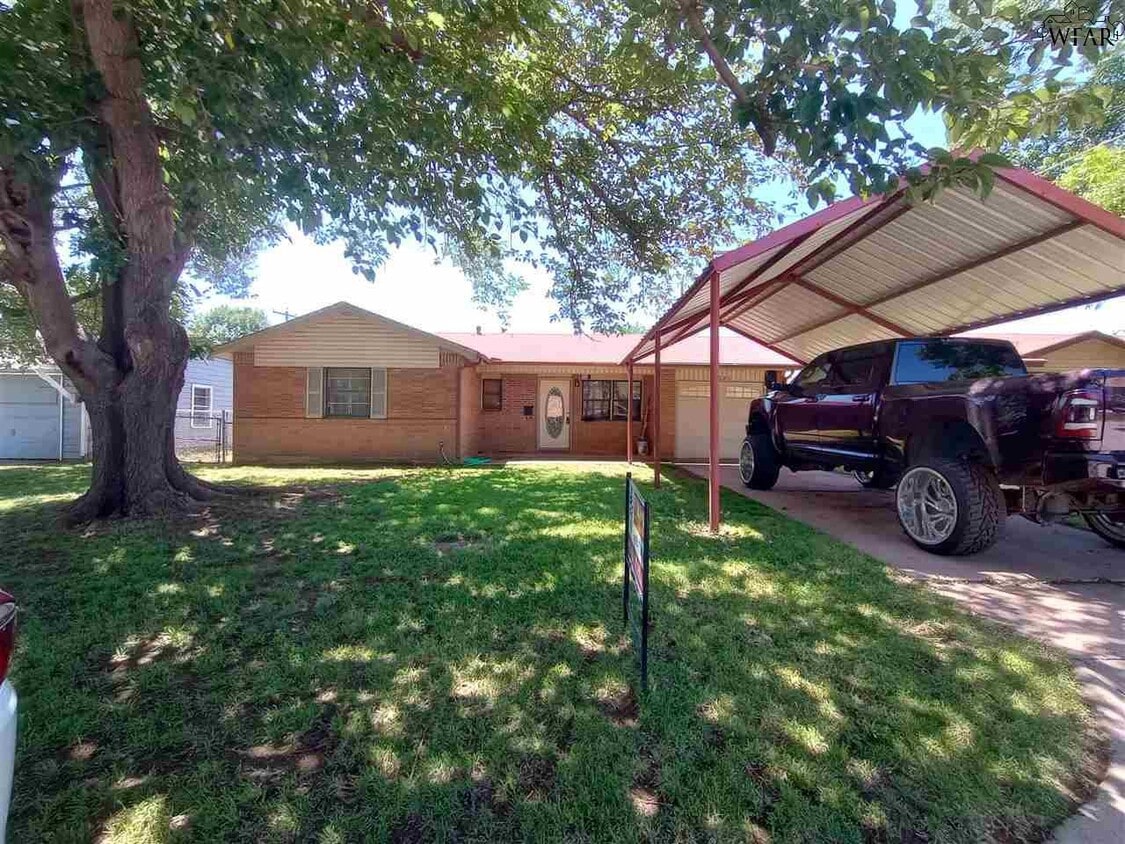 1626 Las Vegas Trail, Wichita Falls, TX 76306 House Rental in Wichita