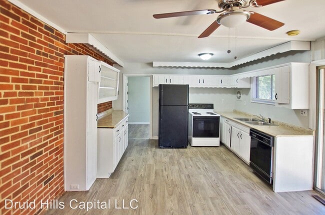 Building Photo - 3 br, 2 bath House - 1970 Columbia Dr
