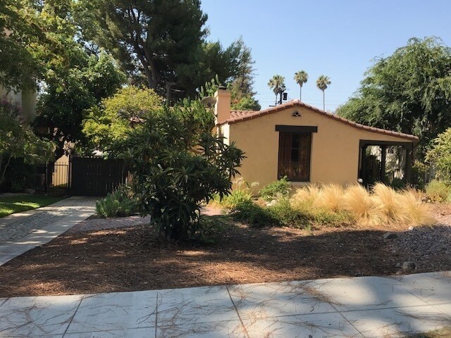 Building Photo - Gorgous Spanish Stlyle Home in Glendale's ...
