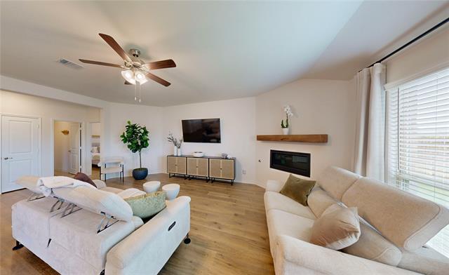 Building Photo - 2826 Moccasin Ln