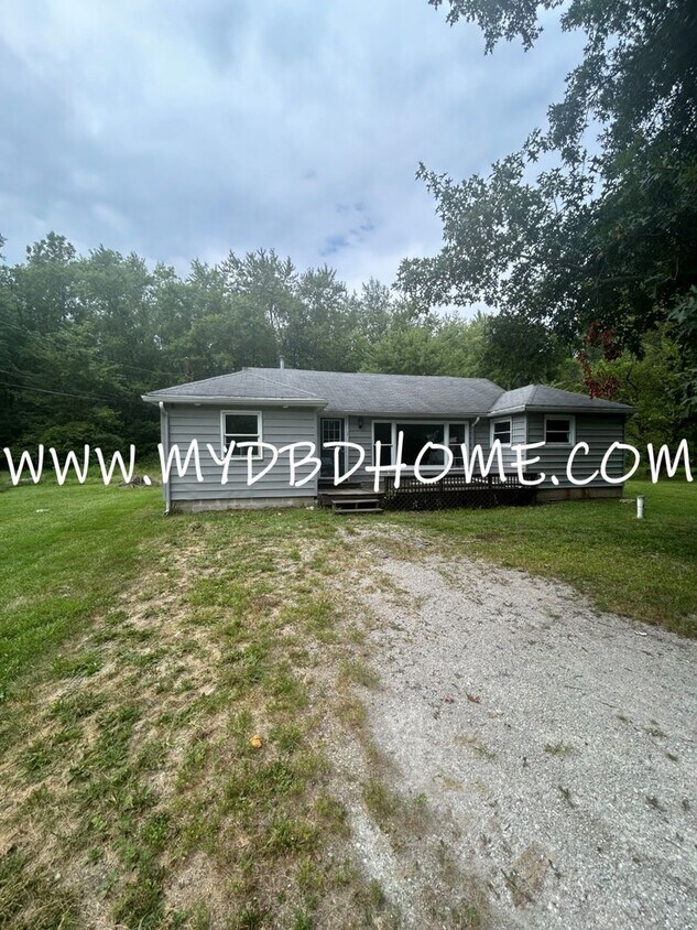 Primary Photo - 2806 Rousseau Ave