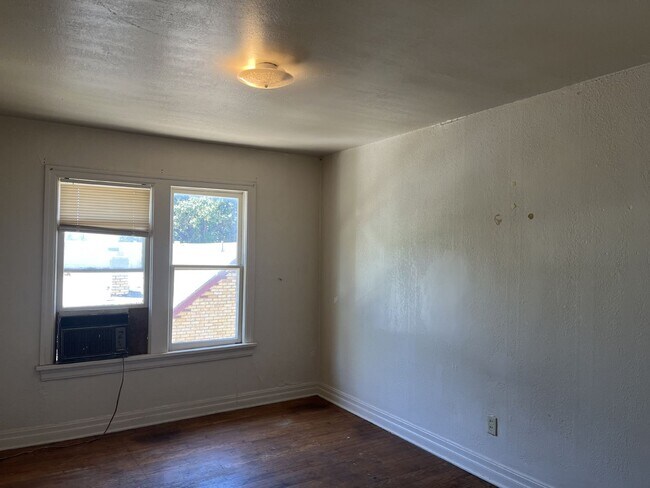 Foto del edificio - Charming 2-Bedroom unit in Prime Oklahoma ...