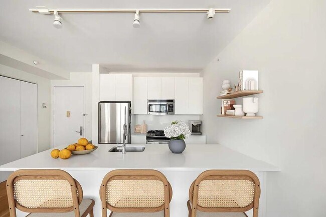 Building Photo - 1 bedroom in Brooklyn NY 11201