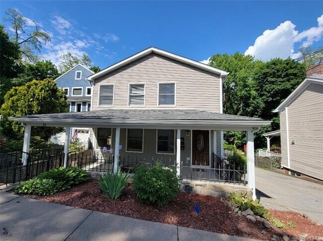 Building Photo - 36 Market St