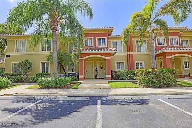 Foto del edificio - 12000 Rain Brook Ave