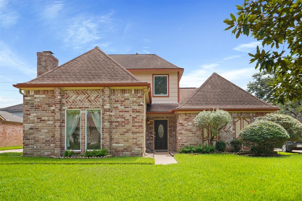 Primary Photo - 907 Dominion Dr
