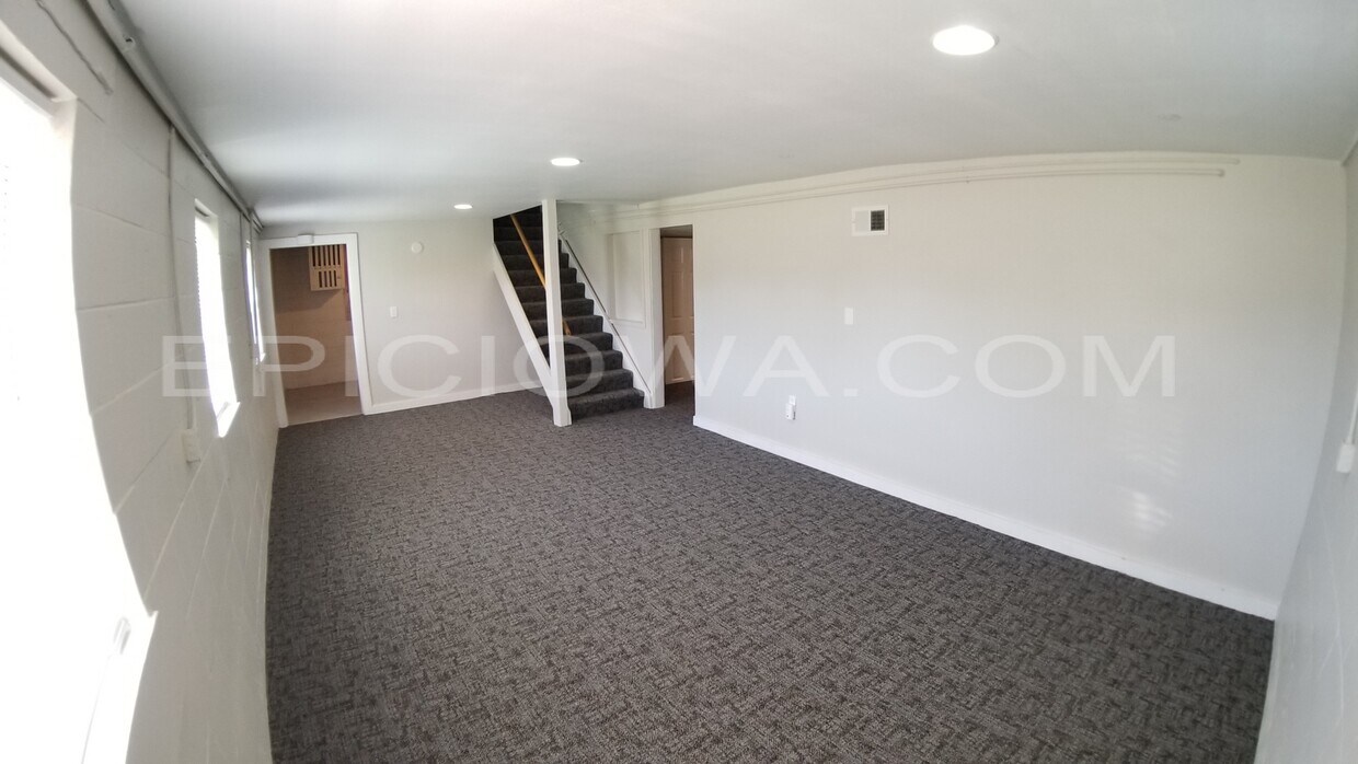 Foto principal - 1619 11th St NW